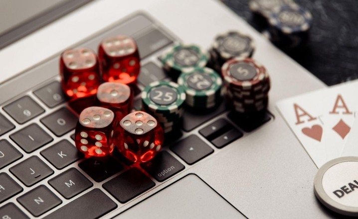 The Software Powering Online Slots