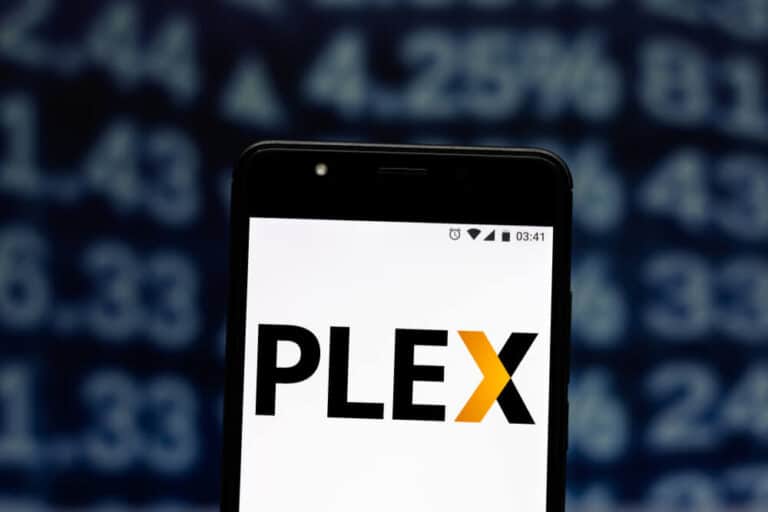 https://plex.tv/link