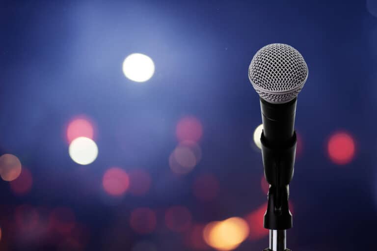 Dynamic vs Condenser Microphones