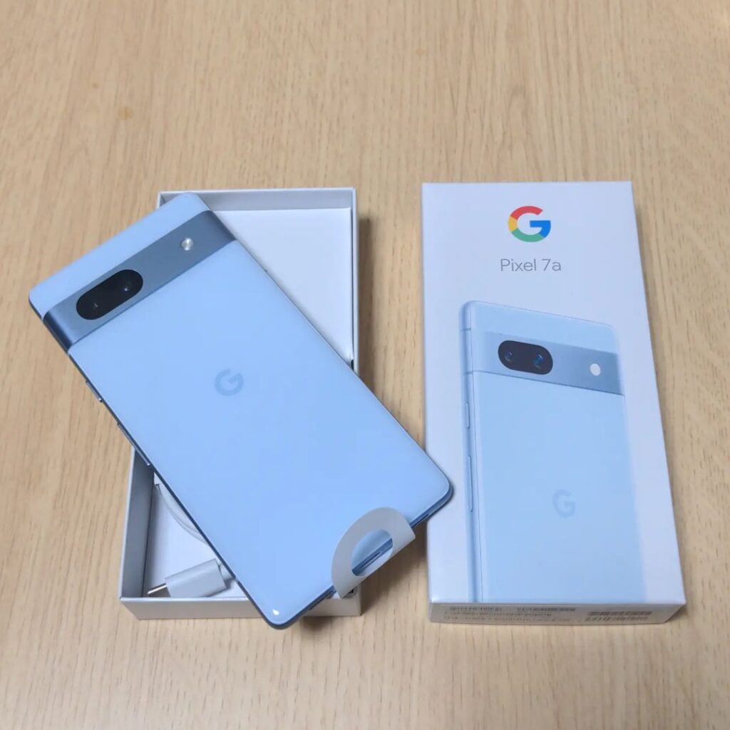 pixel 7a design and display