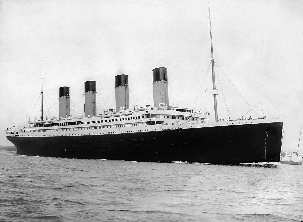 The Incredible Story Behind Cameron's Titanic Journeys