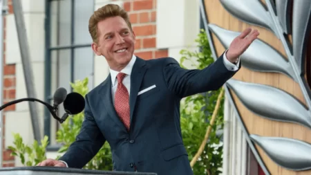 David Miscavige Net Worth