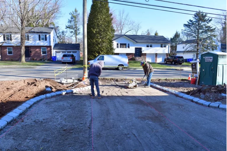 What Goes Into Asphalt Driveway Paving Costs