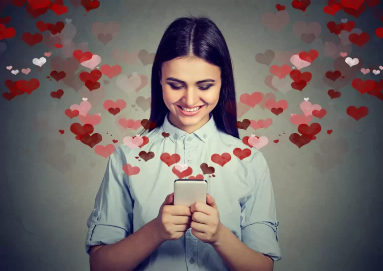 Lawsuit Targets Tinder, Hinge, and Other Dating Apps for Promoting Addictive Behavior